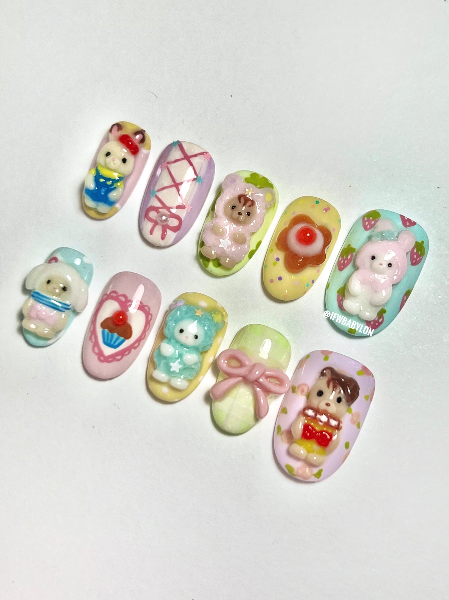 Sanrio x Sylvanian Set